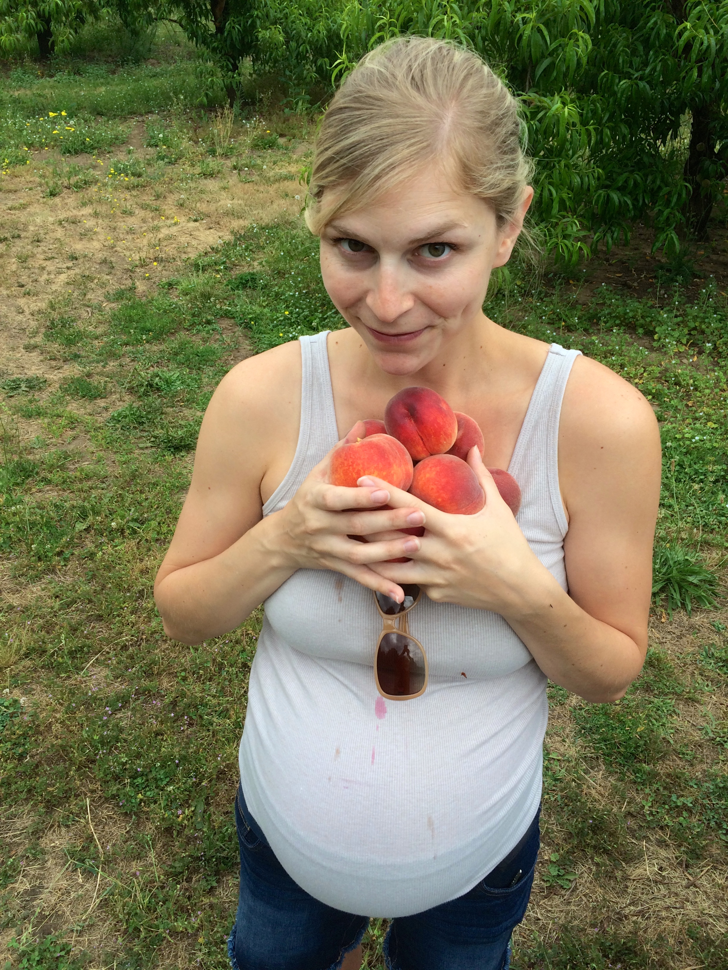 pregnancy and peaches